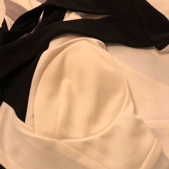 JAX Dress - Picture 5 of 9